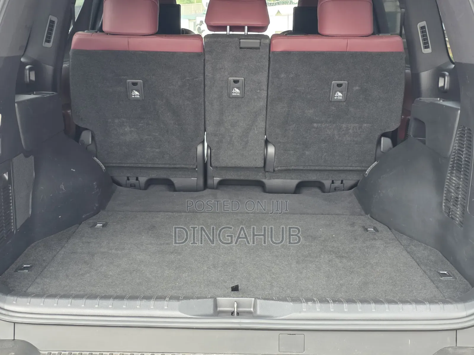 Lexus LX 500d 2022 Gray