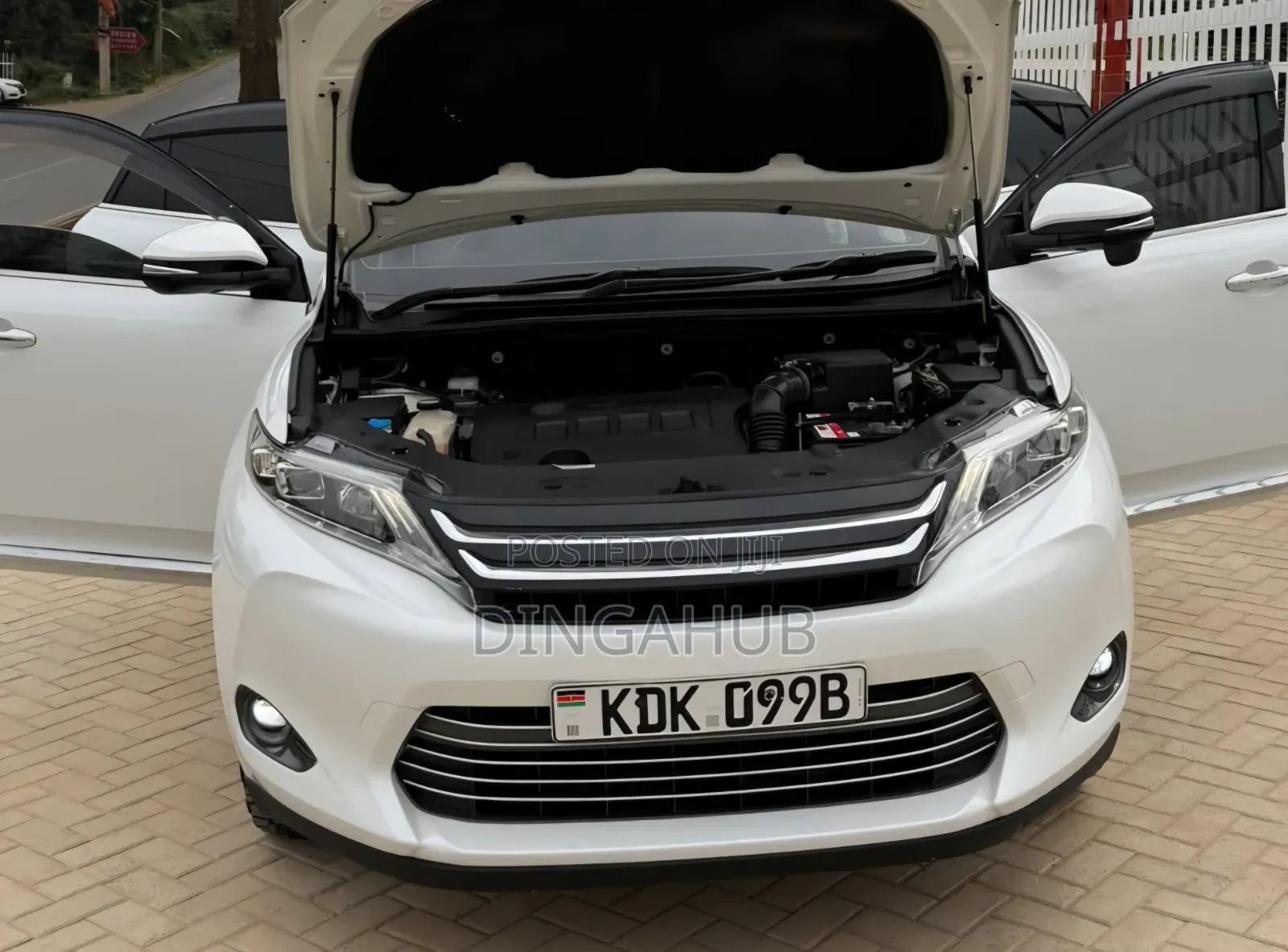 Toyota Harrier 2016 White
