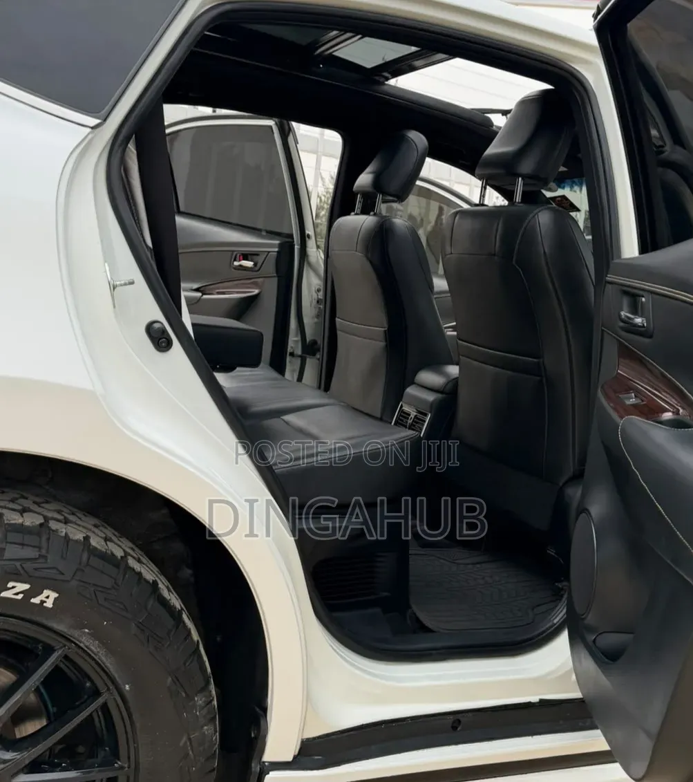 Toyota Harrier 2016 White