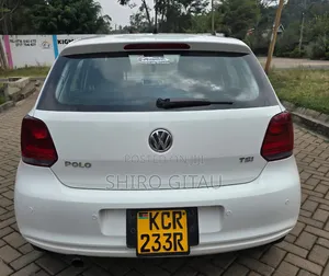 Volkswagen Polo 2013 White