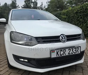 Volkswagen Polo 2013 White