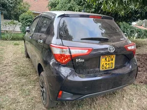 Toyota Vitz 2018 Purple
