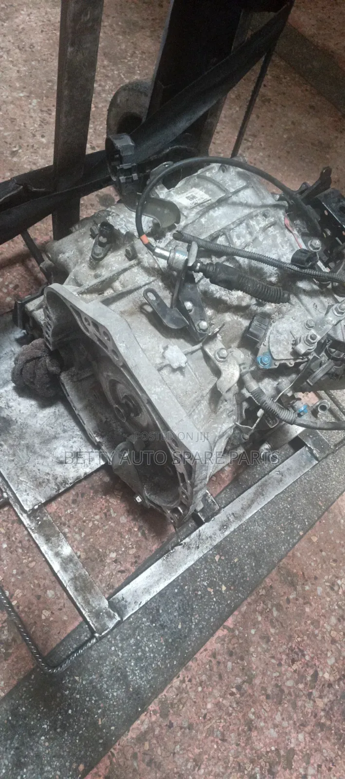 Toyota Vitz Gearbox or Belta