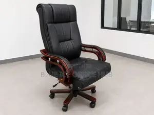 Premium Ergonomic Office Leather Chair
