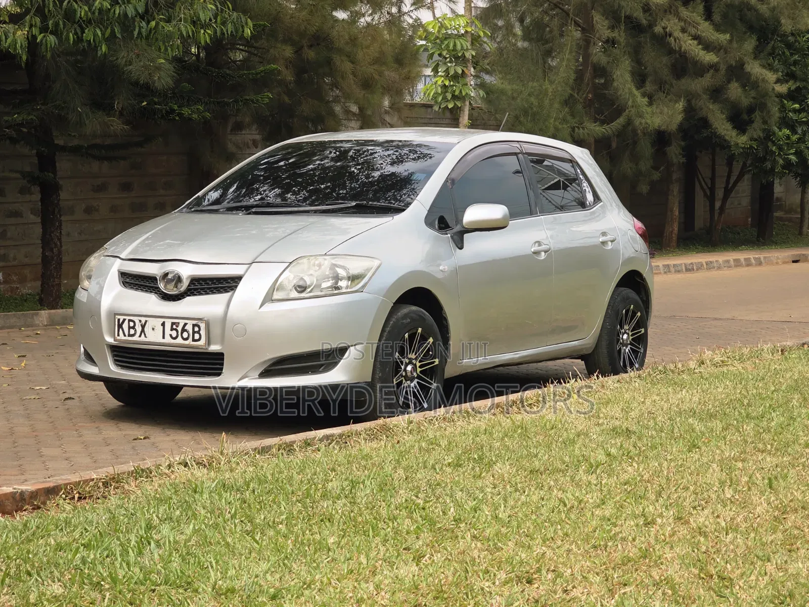 Toyota Auris 2003 Silver