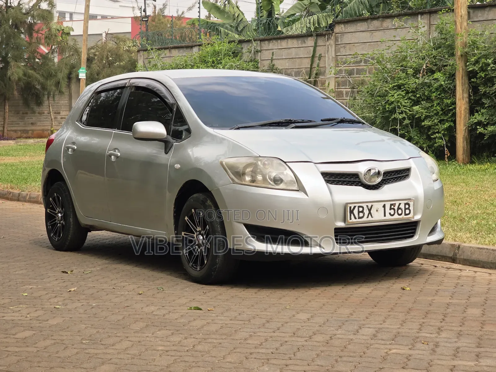 Toyota Auris 2003 Silver
