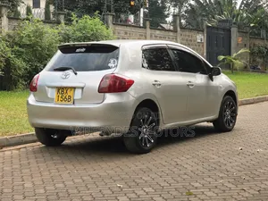 Toyota Auris 2003 Silver