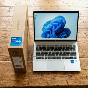 New Laptop HP ProBook 440 8GB Intel Core Ultra 7 SSD 512GB