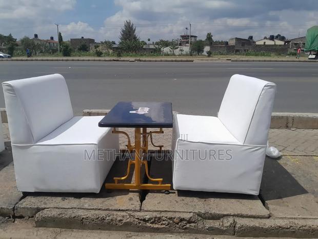 Restaurant Couches and Table - thumbnail 2