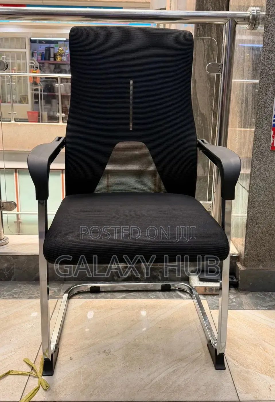 *Mesh Non -Rolling Guests Office Chair