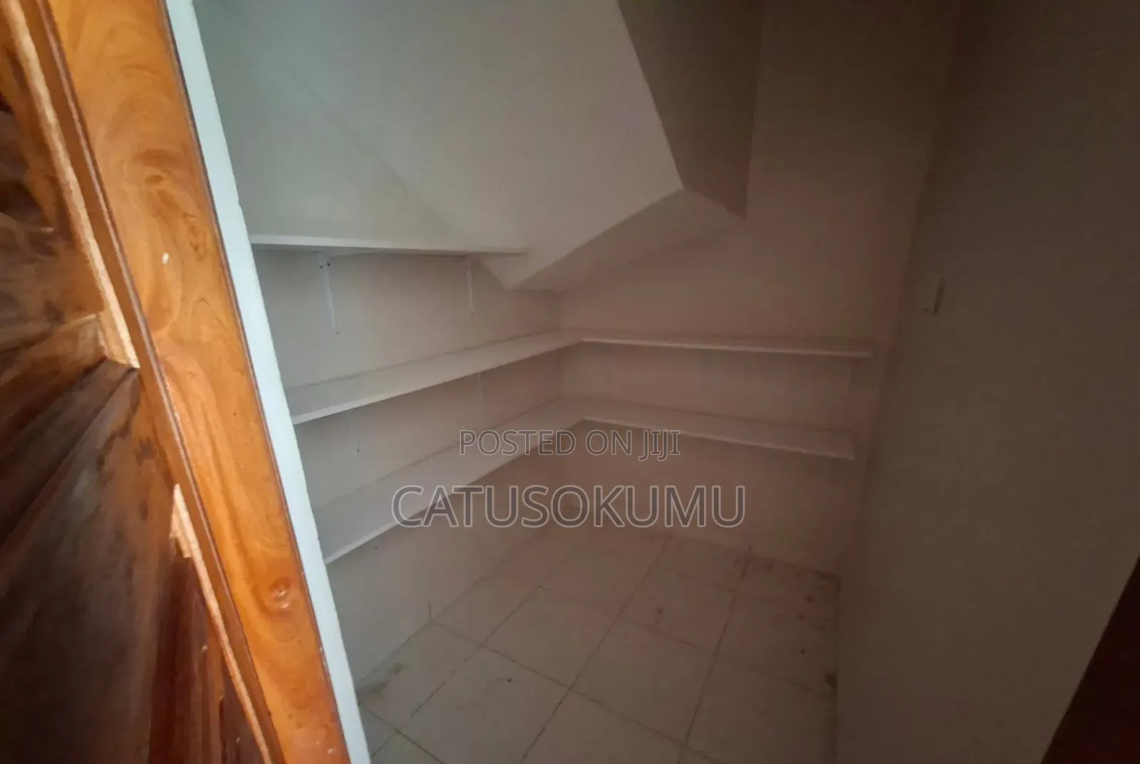 4bdrm Maisonette in Syokimau, Gateway Mall Area for rent