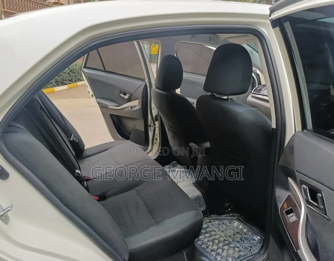 Toyota Premio 2019 White