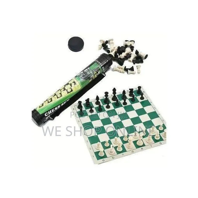 Leather Chess Game 50*50cm With Roll-Up Vinyl Board Mat