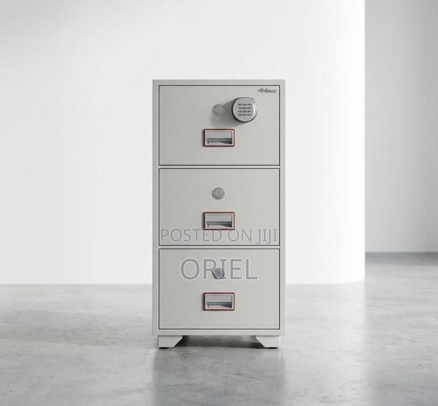 Office Safe : 3-Drawer Diplomat Office Safe Cabinet. - thumbnail 2