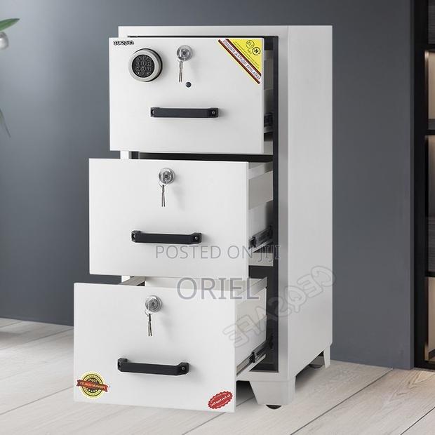 Office Safe : 3-Drawer Diplomat Office Safe Cabinet. - thumbnail 5