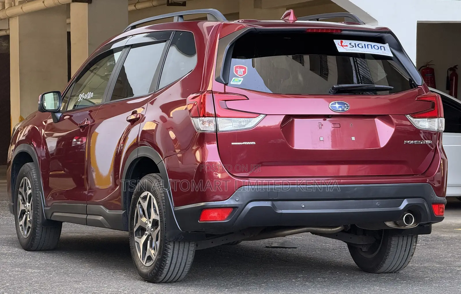 Subaru Forester Premium AWD 2019 Burgundy