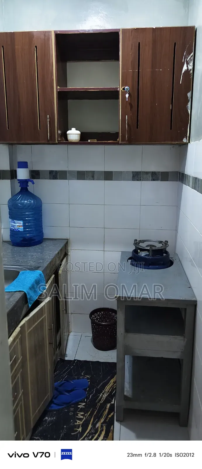 Studio Airbnb Located in Amazon Near Bamburi Mwembeni Stage