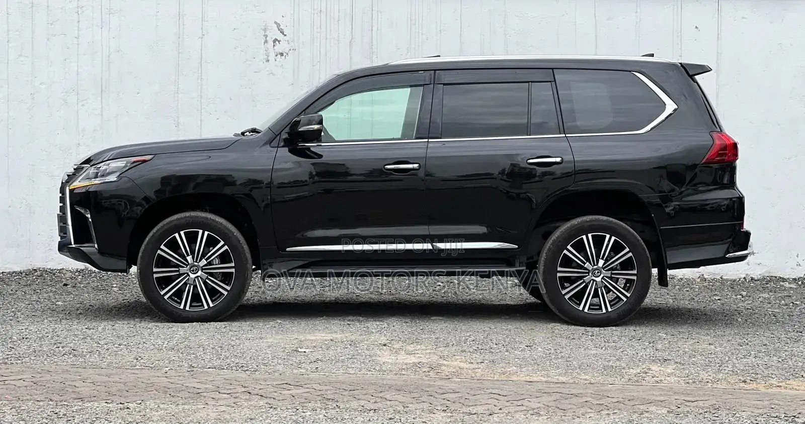 Lexus LX 2019 Black