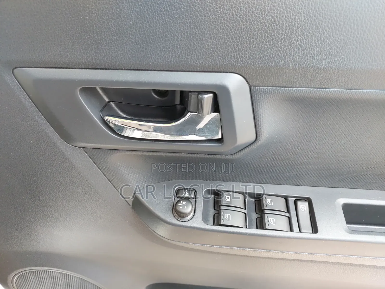 Daihatsu Mira 2020 Silver