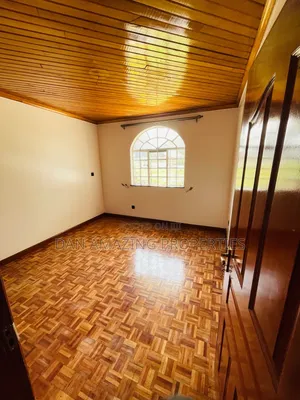 5bdrm Maisonette in Abc, Muthangari for rent