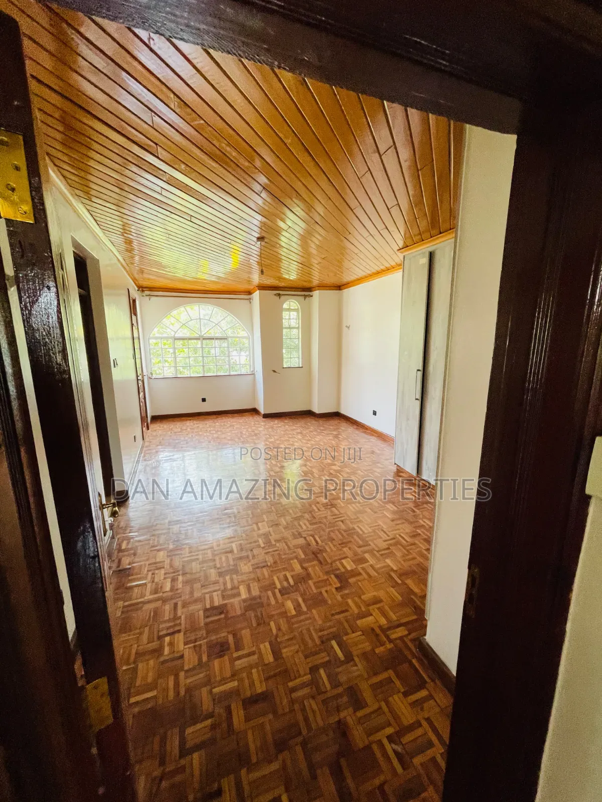 5bdrm Maisonette in Abc, Muthangari for rent