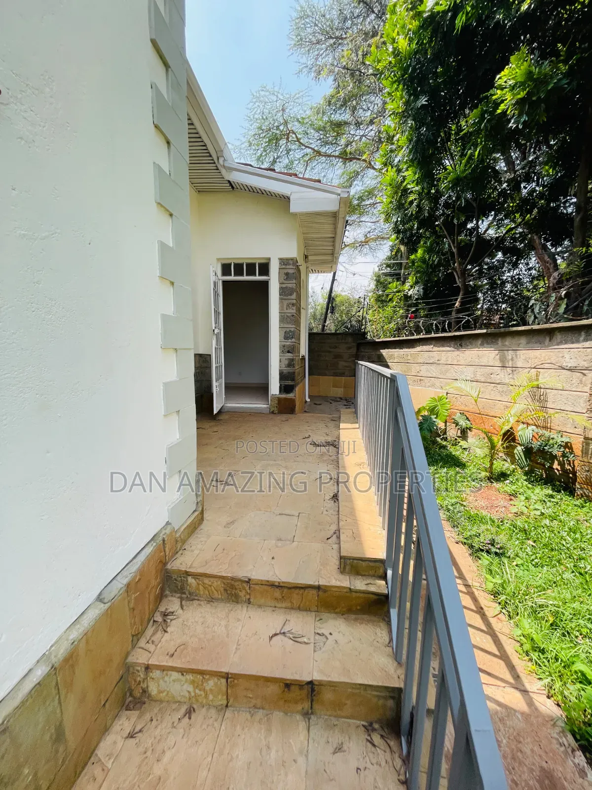 5bdrm Maisonette in Abc, Muthangari for rent