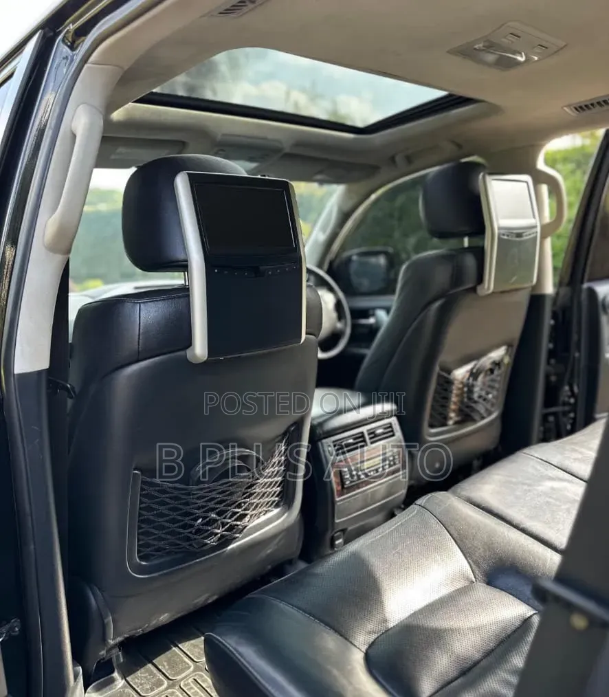 Toyota Land Cruiser 2012 Black