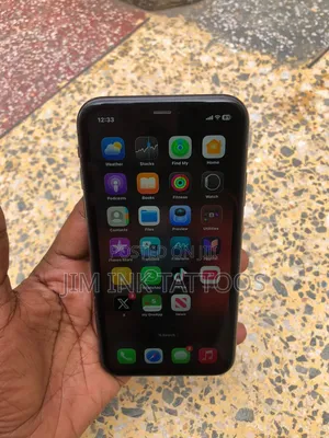 Apple iPhone 11 64 GB Black