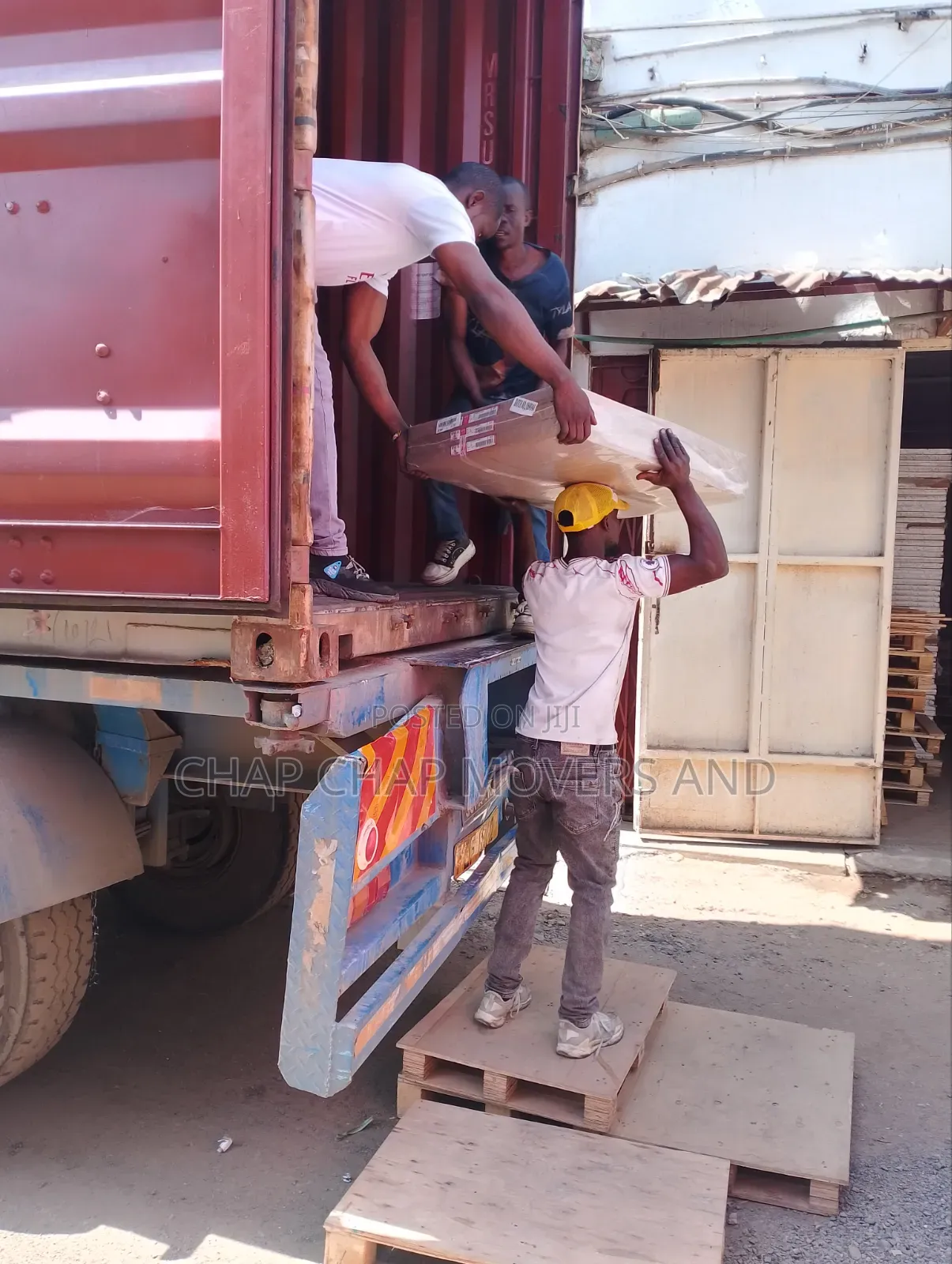 Boxbody Trailers Available for Transport Services in Nairobi