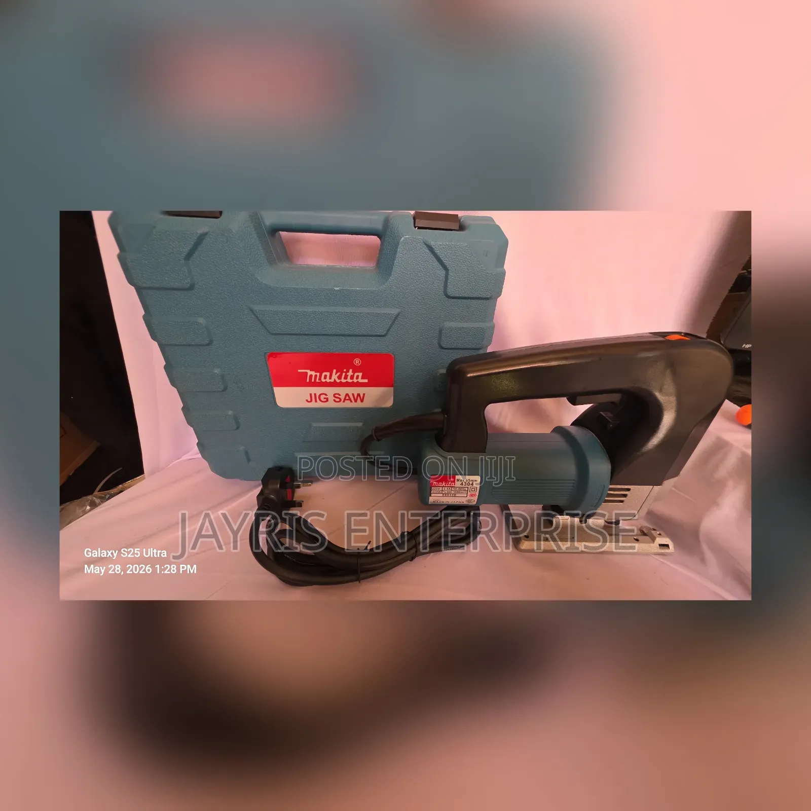 Makita Jigsaw 600watts at