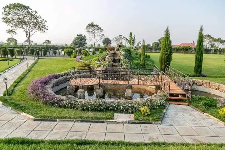 Artificial Water Falls and Fountains