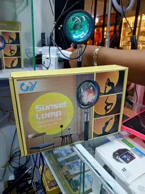 Sunset Rainbow Projection Lamp for Selfies Home Lighting