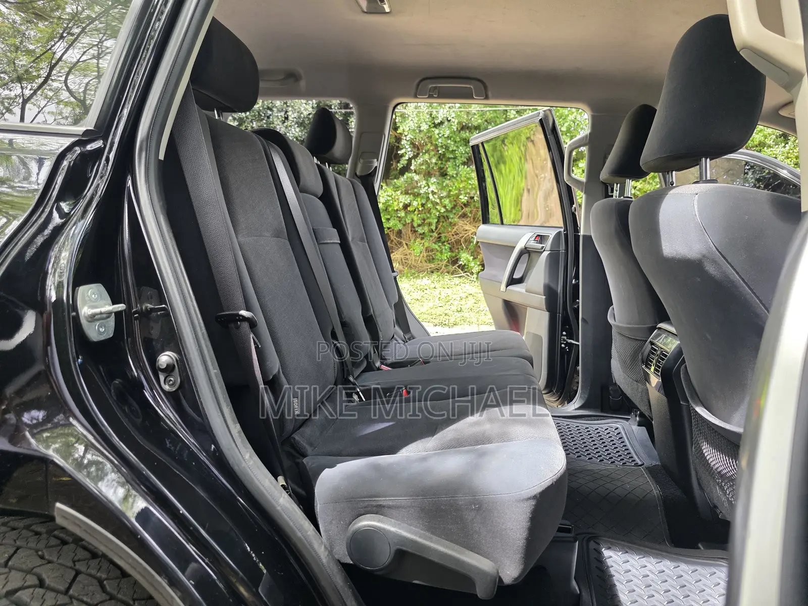 Toyota Land Cruiser Prado 2016 Black