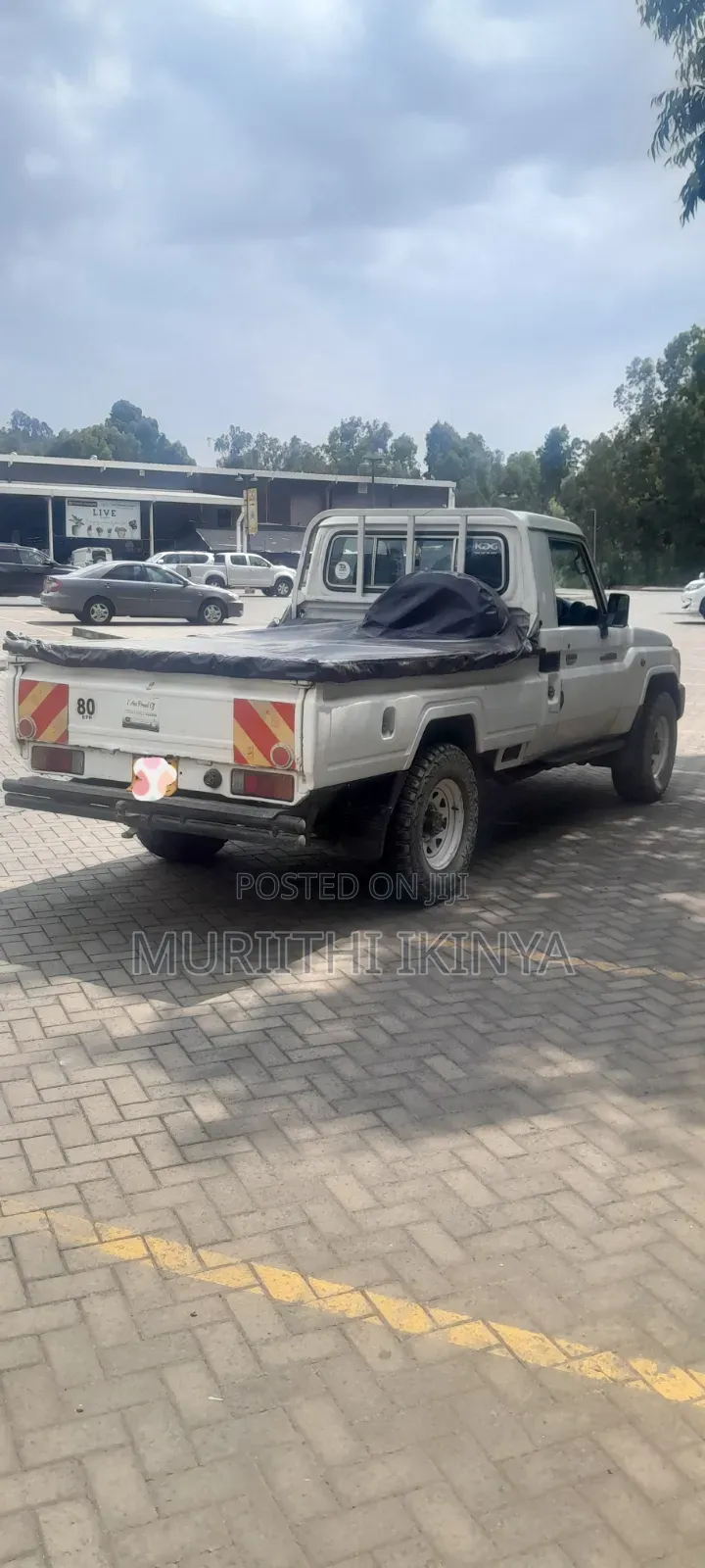 Toyota Land Cruiser 2012 White