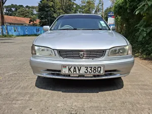 Toyota Corolla 1997 Silver