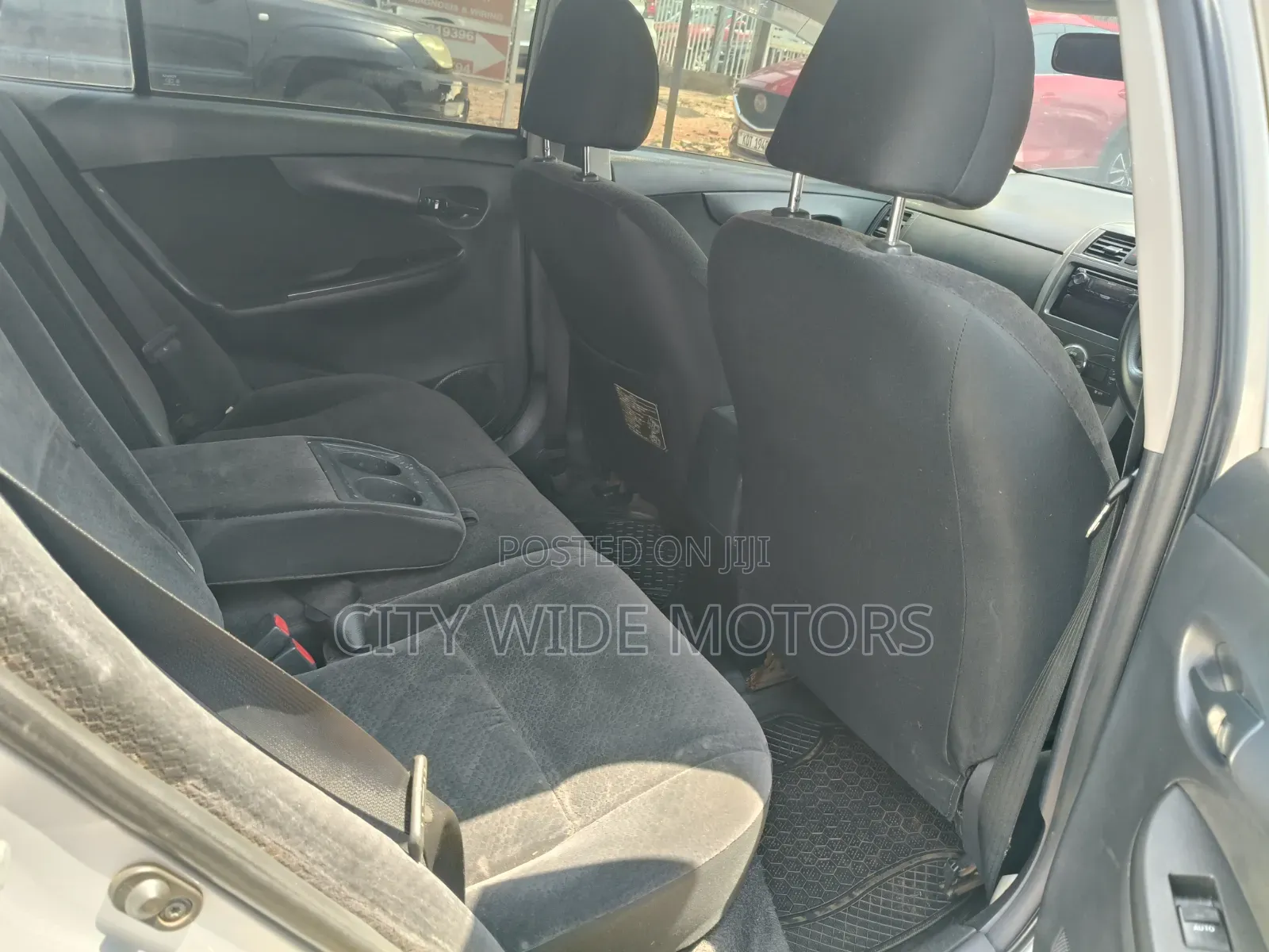 Toyota Corolla Fielder 2012 Silver