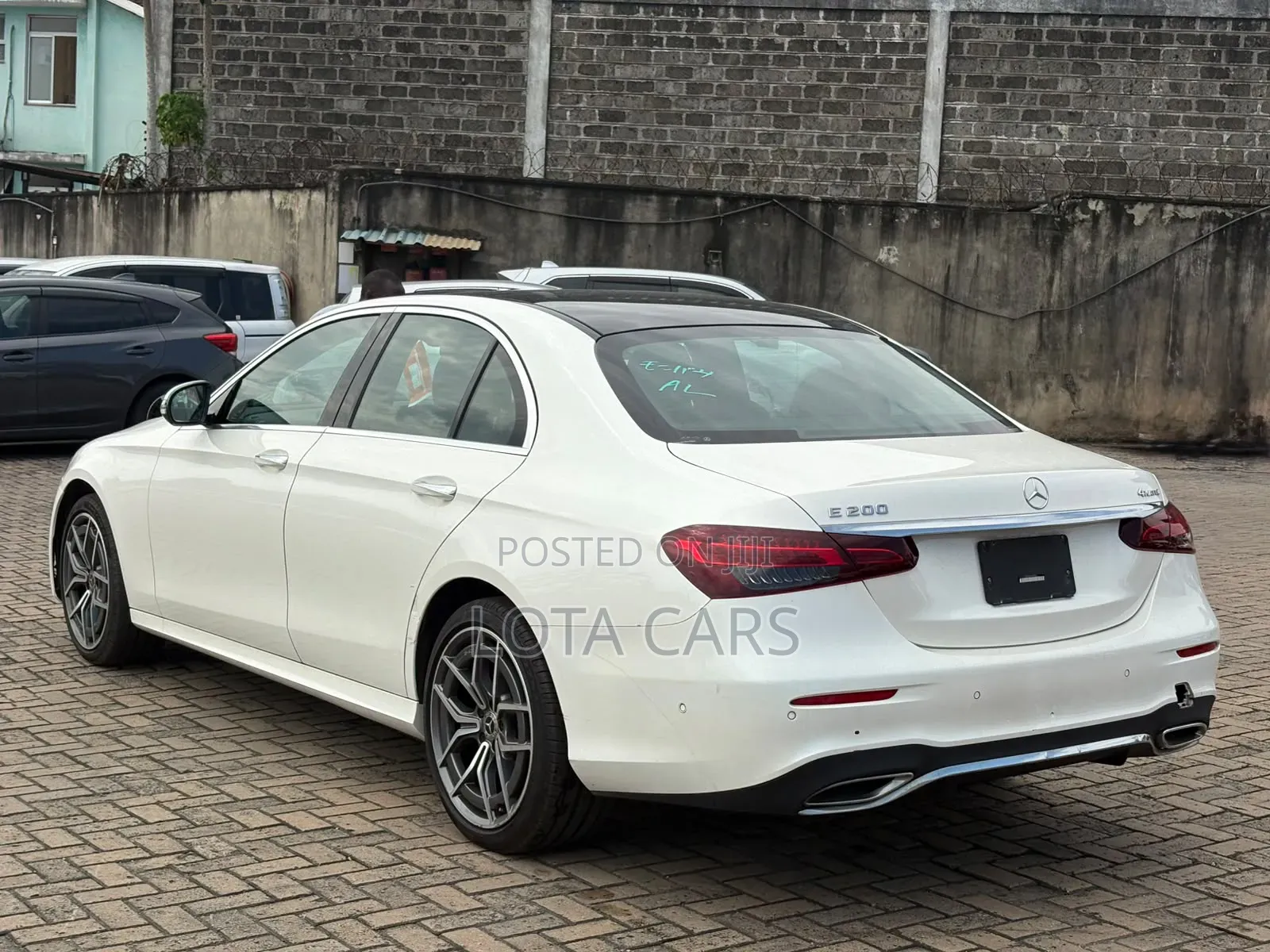 Mercedes-Benz E200 2021 White