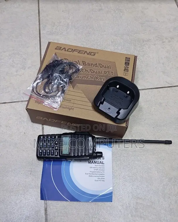 Uv-82 Walkie Talkie 5w Dual Band Two-Way Radios Fm