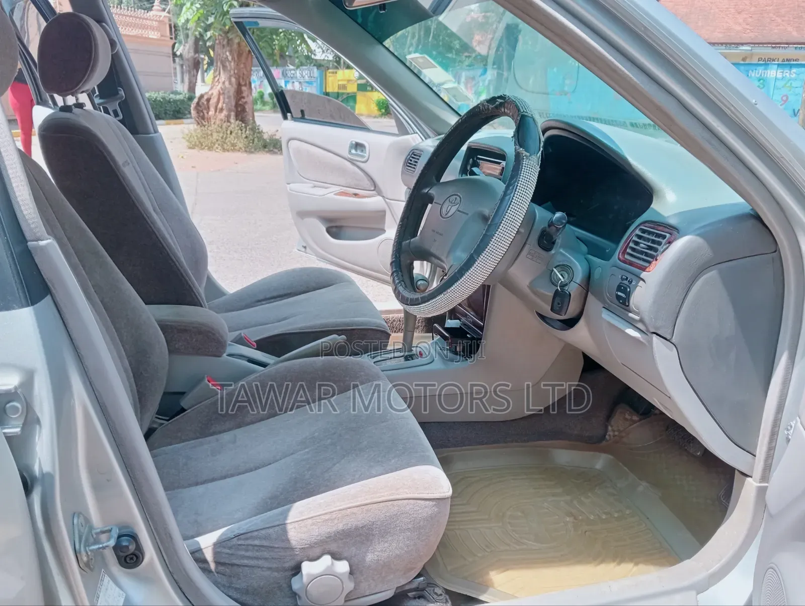 Toyota Corona 2002 Silver