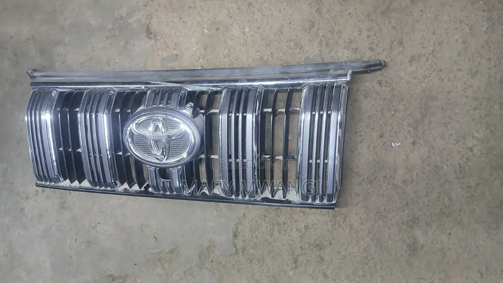 Ex Japan Prado J150/ J165 Main Grill