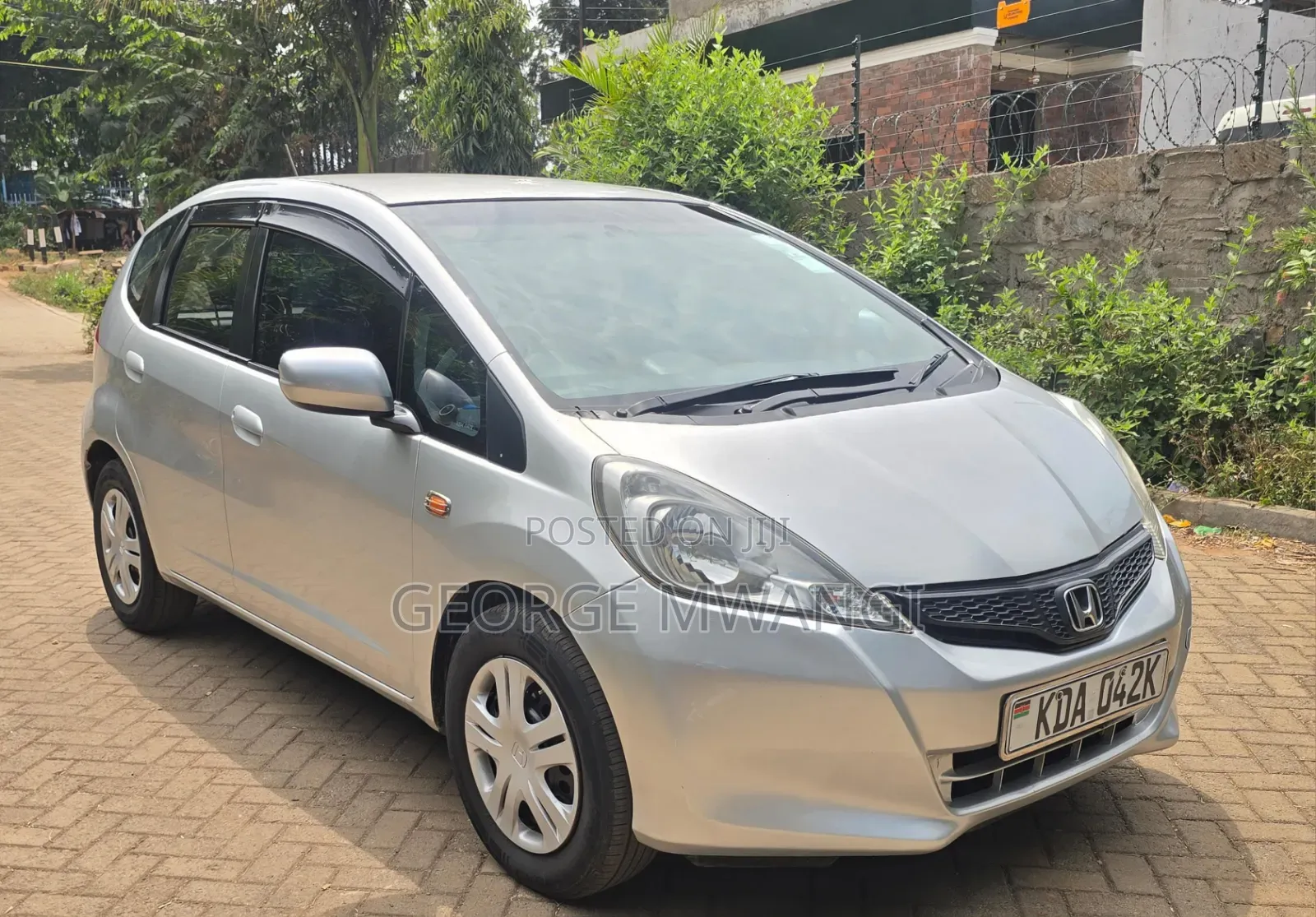 Honda Fit 2012 Silver