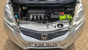 Honda Fit 2012 Silver