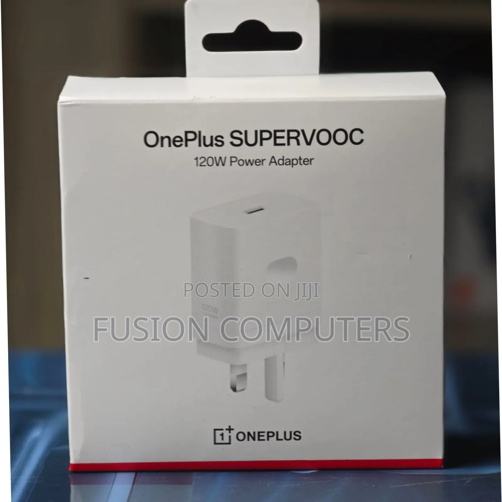 The OnePlus SUPERVOOC 120W GaN Single-Port Charger