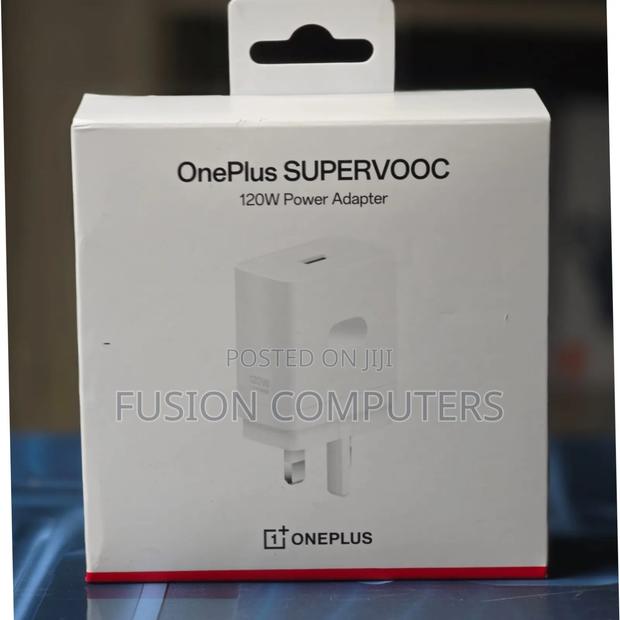 The OnePlus SUPERVOOC 120W GaN Single-Port Charger