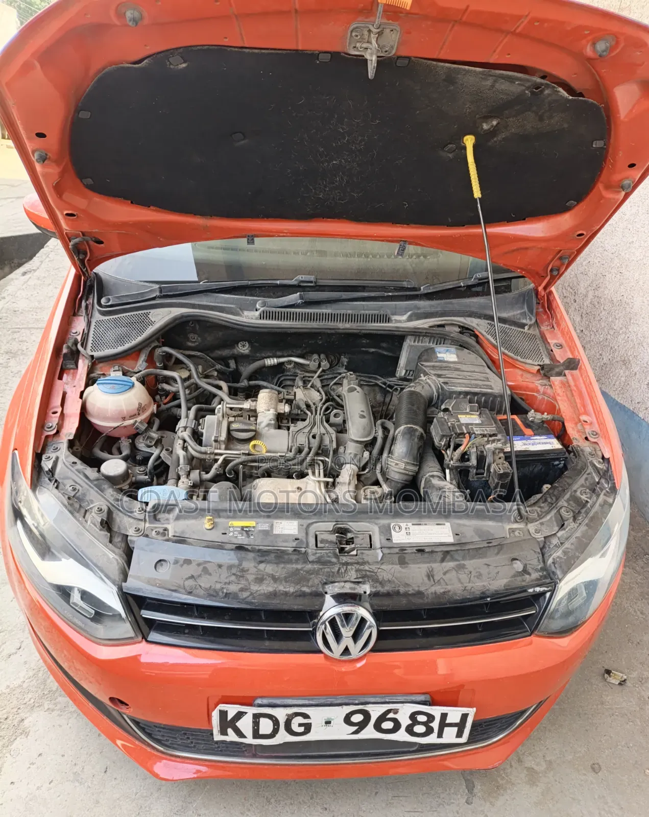 Volkswagen Polo 2014 Red