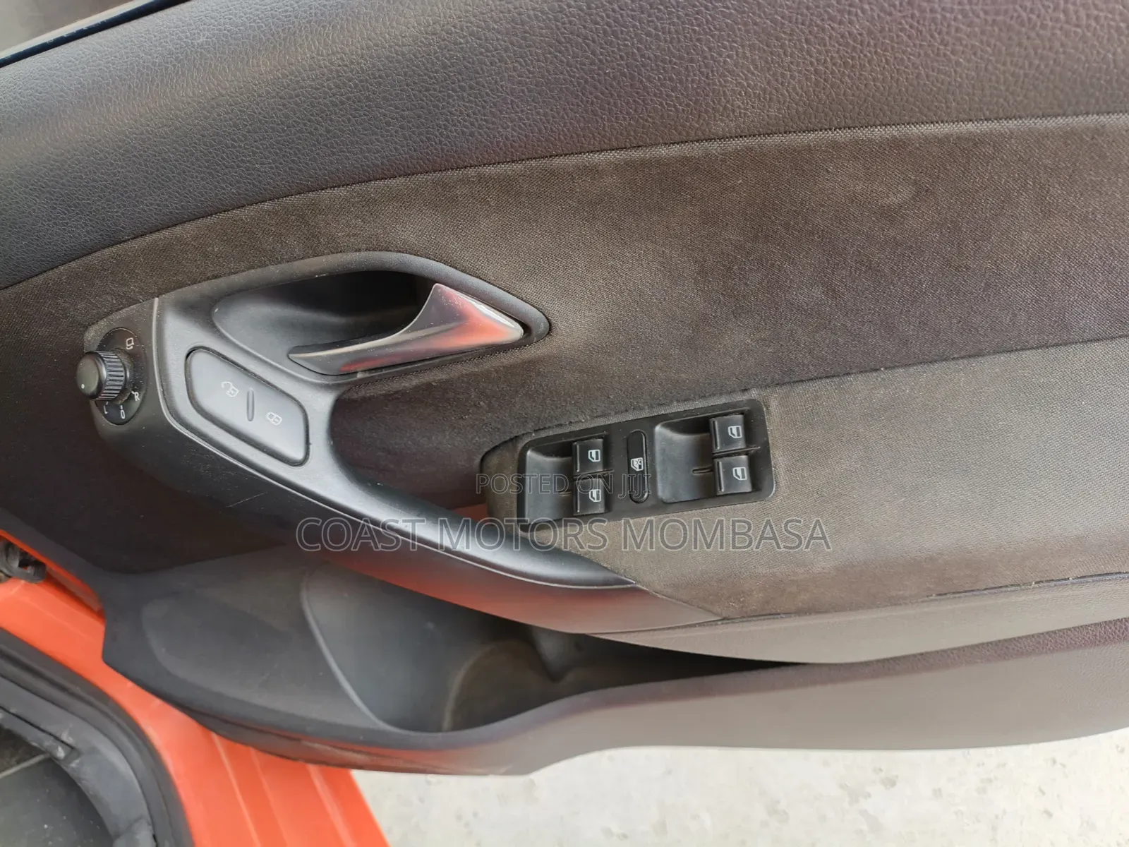 Volkswagen Polo 2014 Red
