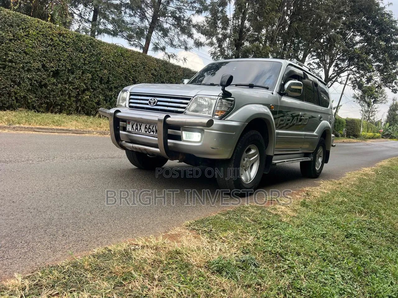 Toyota Land Cruiser Prado 2000 Silver