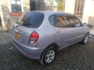 Toyota Duet 2004 Beige