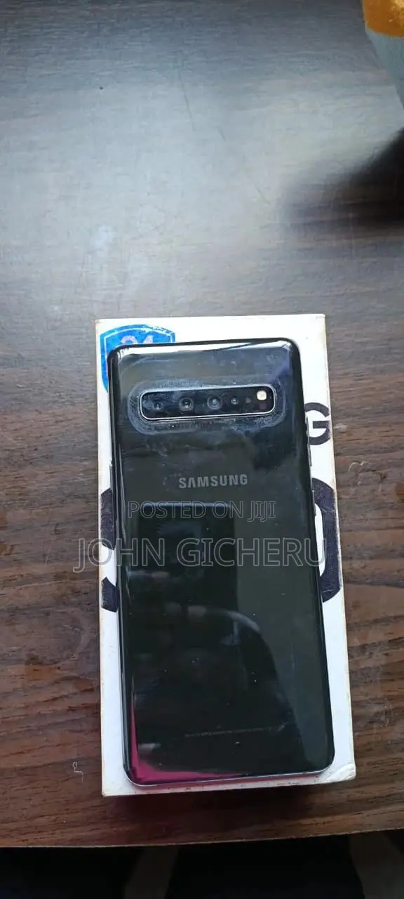 Samsung Galaxy S10 5G 512 GB Black