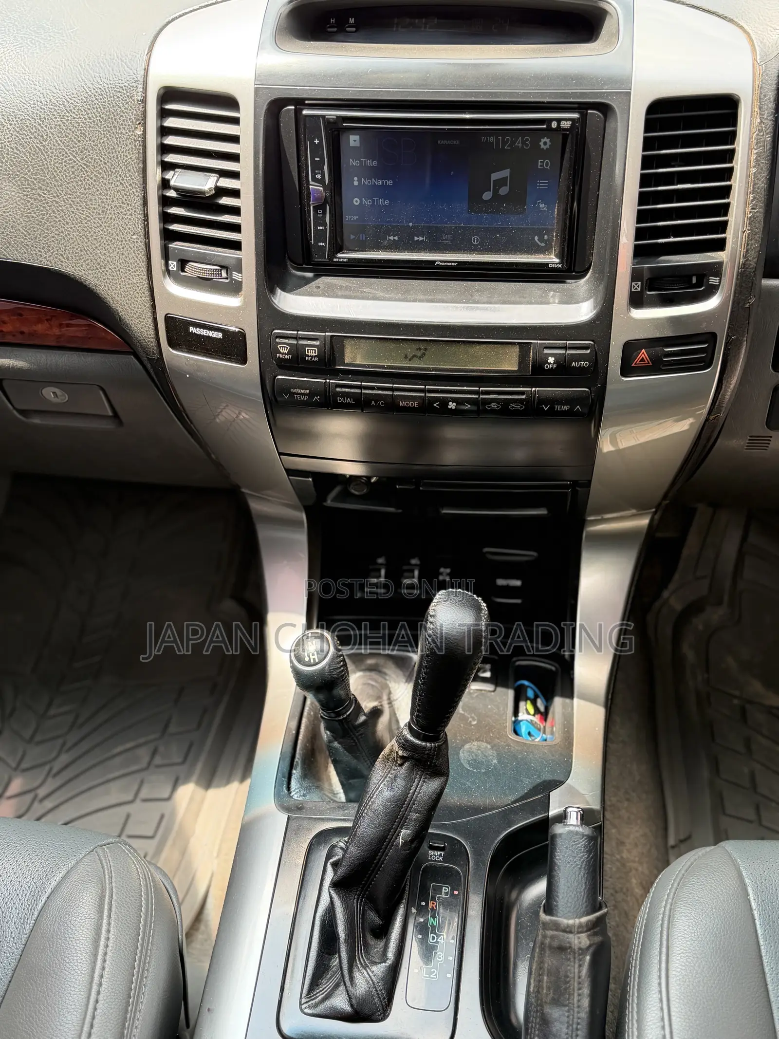 Toyota Land Cruiser Prado 3.0 D-4D 5dr 2005 Silver